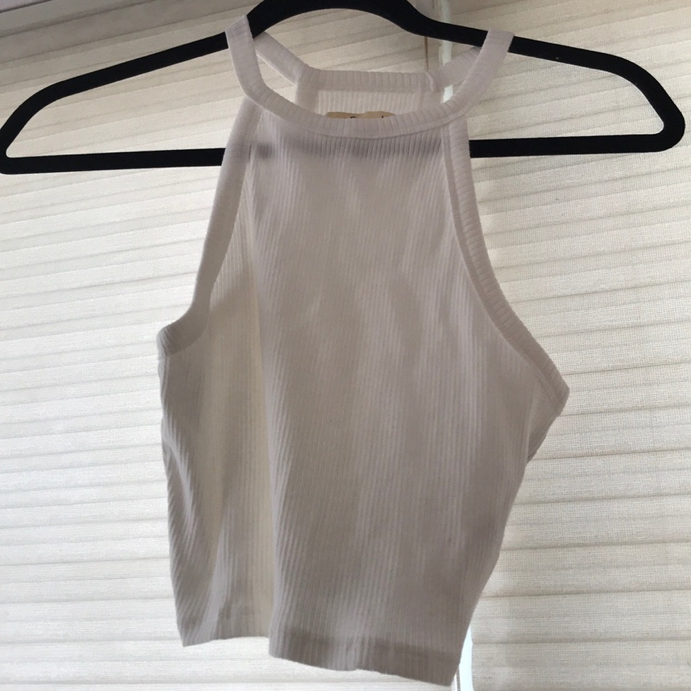 WHITE CROPPED TOP